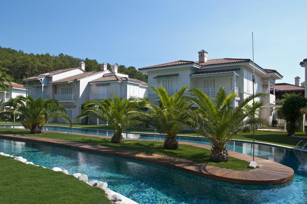 Portville Holiday Villas Göcek Exterior foto