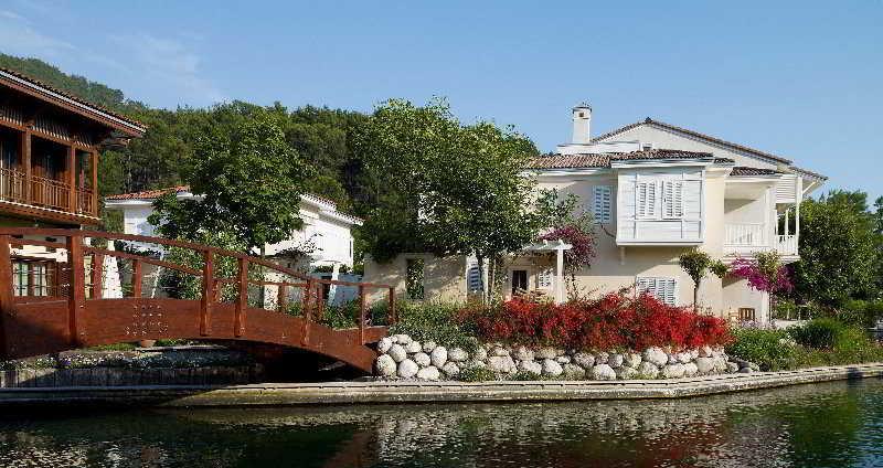Portville Holiday Villas Göcek Exterior foto